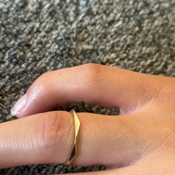 14kt stackable gold rings - Picture 7 of 7